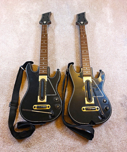 Guitar hero live - 2x,